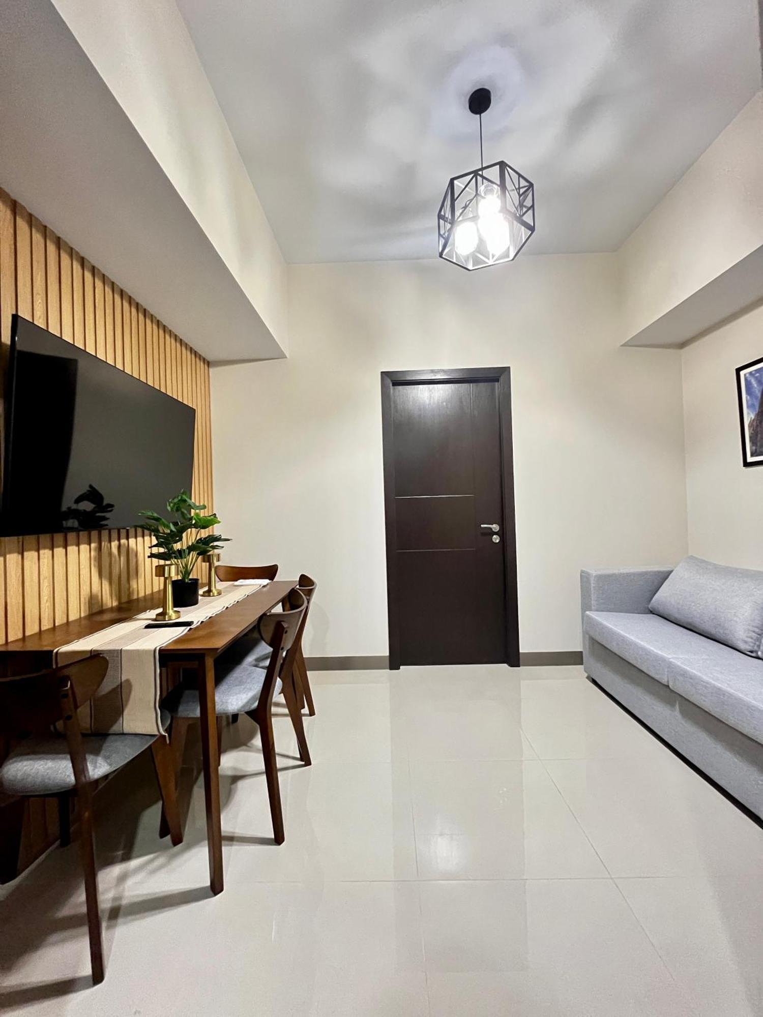 Park Mckinley West Bgc Apartment Taguig Exterior foto